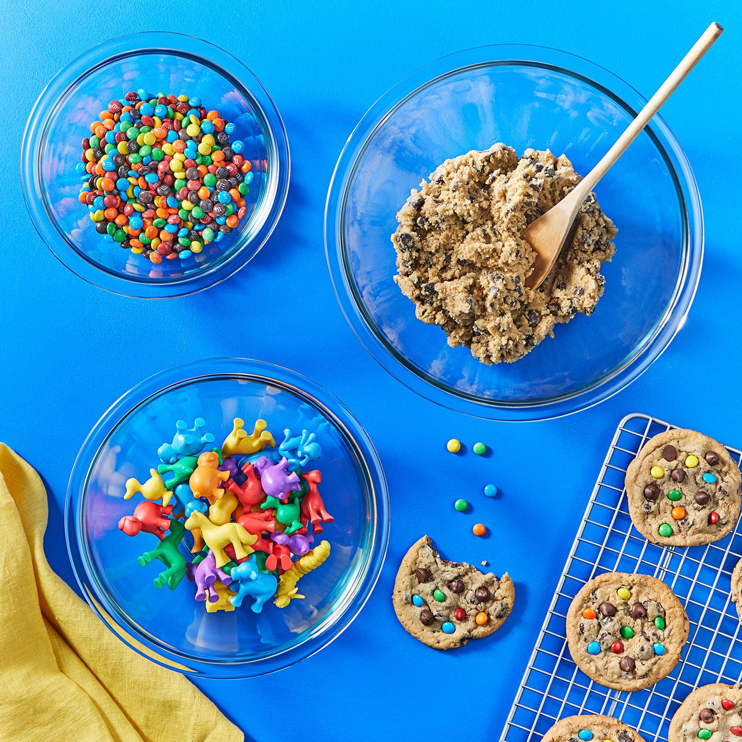 Essentials (3-Piece) Glass Mixing Bowls Set For Prepping, Baking and Cooking, Preheated Oven, Dishwasher, Freezer, and Microwave Safe